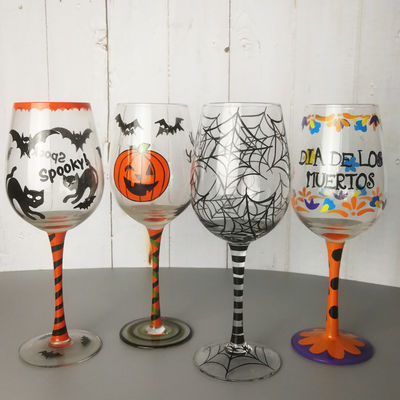 คุณภาพ FDA Holiday Gift Hand Painted Festival Wine Glass โรงงาน