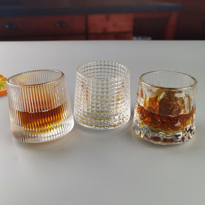 คุณภาพ Lead Free  FDA Embossed Handmade Whiskey Glass Turning Bottom โรงงาน