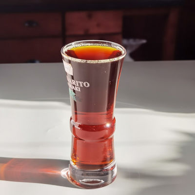 คุณภาพ Highball Drinking Cocktail Crystal Glasses Handblown With Color Logo โรงงาน